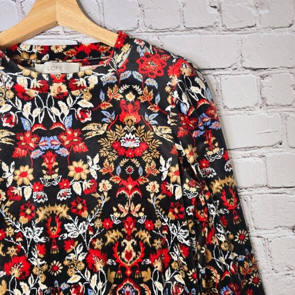 Loft Dark Floral Forest Velour Velvet Soft Knit Long Sleeve Crew Neck Top XS - Picture 3 of 10